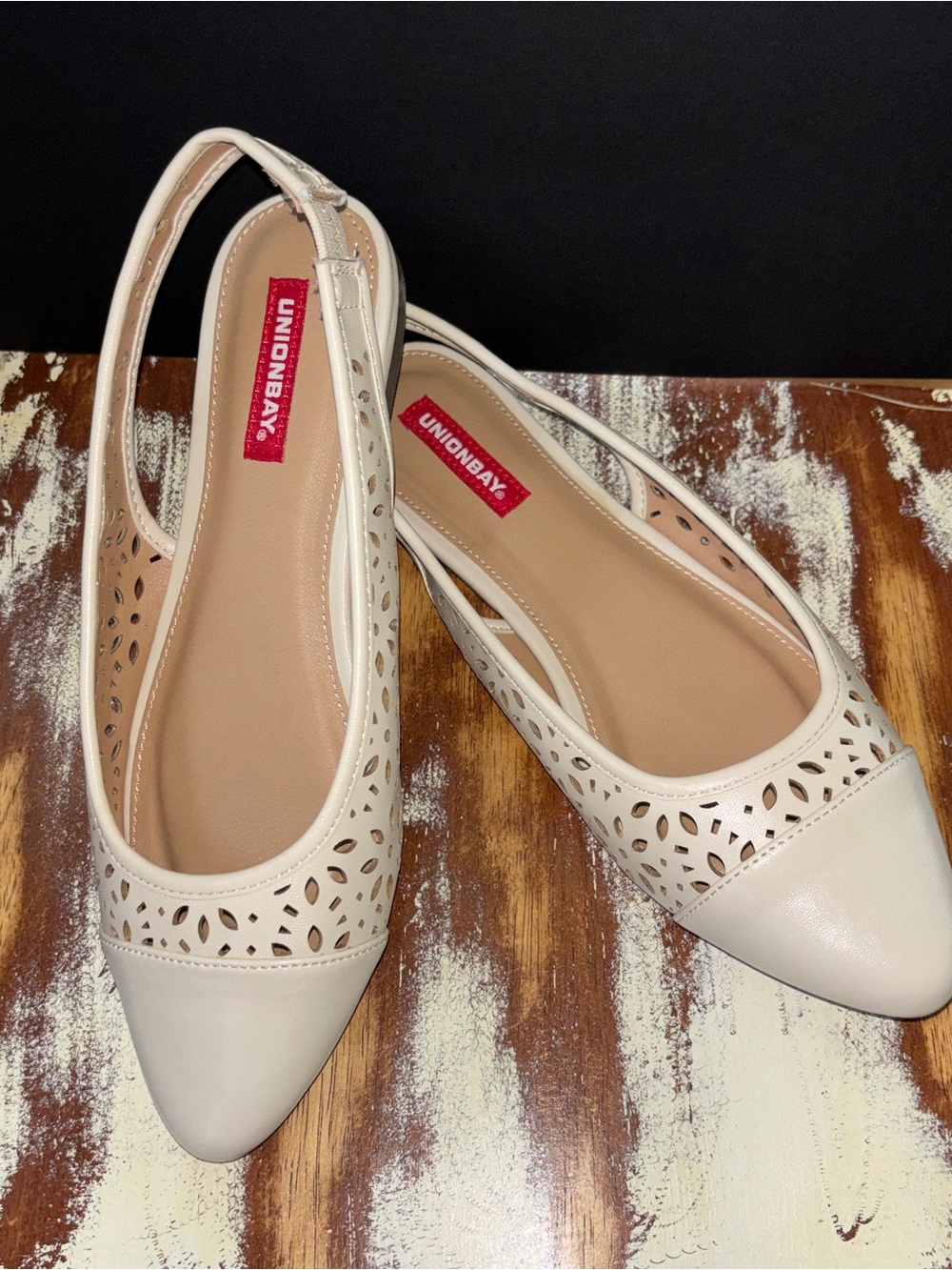 UNIONBAY Cream Laser-Cut Pointed Slingback Flats